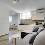 House Aldo Apartment *