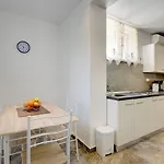 Apartment House Aldo Banjole